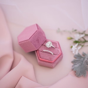 Samt Ring Box Blüte | Ehering Box | Schmuckkästchen