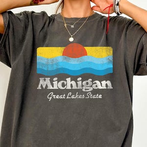 Comfort Colors® T-Shirt, Michigan Great Lakes State Shirt, Michigan State Tee, MI Sweatshirt, Michigan Trip Gift, Michigan Vacation Shirt
