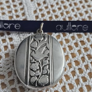 Unique Old Victorian Antique sterling silver big oval Locket with flowers and bird 1881 hallmarked