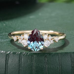 Pear shaped Alexandrite ring Vintage yellow gold ring Moissanite engagement ring Diamond ring promise ring wedding ring anniversary ring