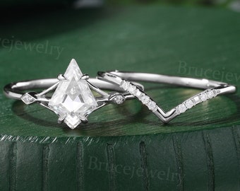 Kite shaped Moissanite Engagement ring set Vintage Unique white gold ring for Women diamond Three Stone ring Bridal set Anniversary ring