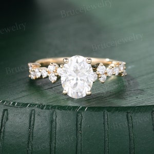 Oval cut Moissanite Engagement ring Vintage Yellow gold Oval Moissanite ring Diamond Cluster Wedding ring Anniversary ring for Women