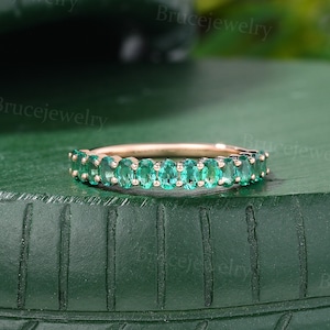 Oval cut Emerald Wedding band Vintage Rose gold Wedding band Half Eternity Stacking band Delicate Promise ring Antique marriage ring for her