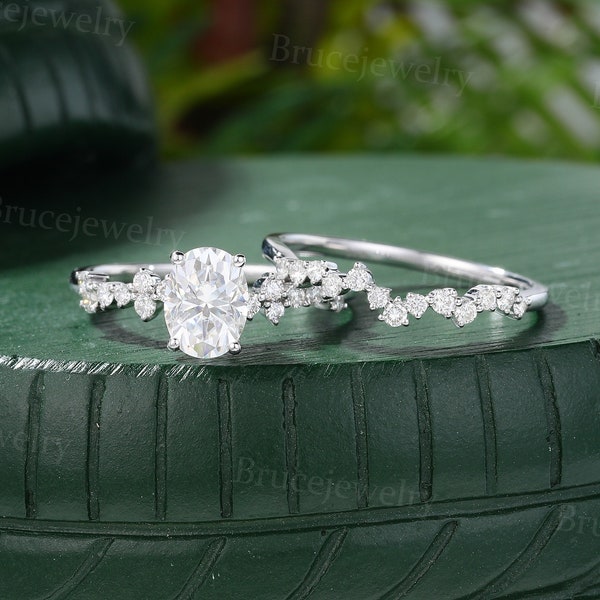 Oval cut Moissanite Engagement ring set Vintage White Gold Bridal ring set Diamond wedding ring set for Women Promise Anniversary ring