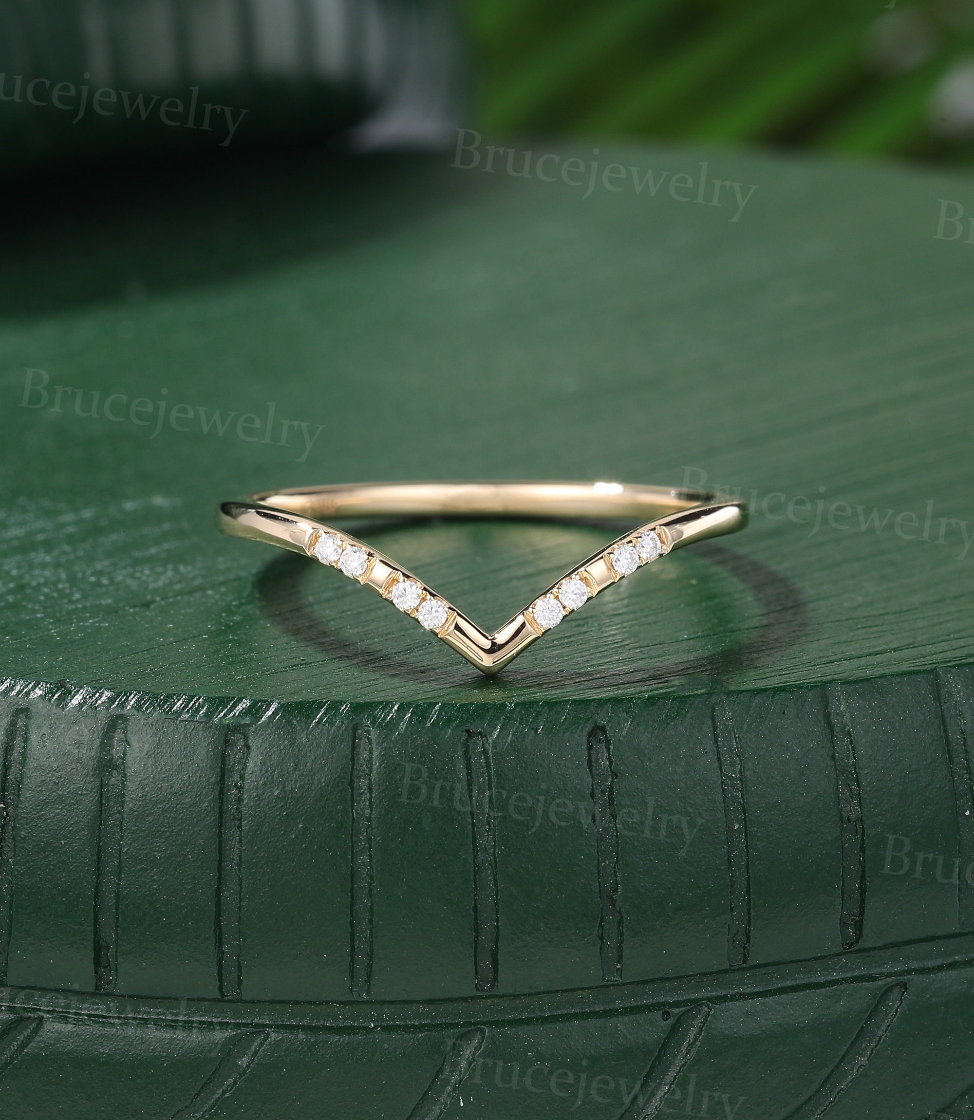 Curved Moissanite Wedding Band Vintage Yellow Gold Wedding Band Unique ...