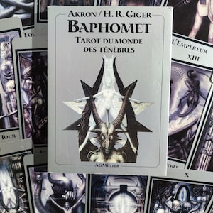HRギーガー タロットカード 洋書 エイリアン GIGER'S TAROT Hr giger tarot - Etsy 日本