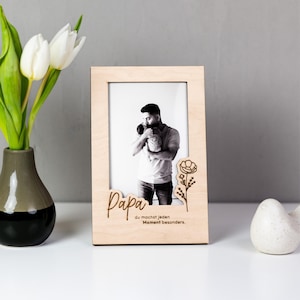 Papa Geschenk – Bilderrahmen aus Holz als Geschenk zum Vatertag oder Geburtstag für deinen Papa mit Gravur – Gemeinsame Erinnerungen