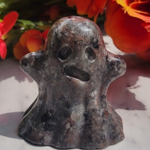 Yooperlite ghost carving