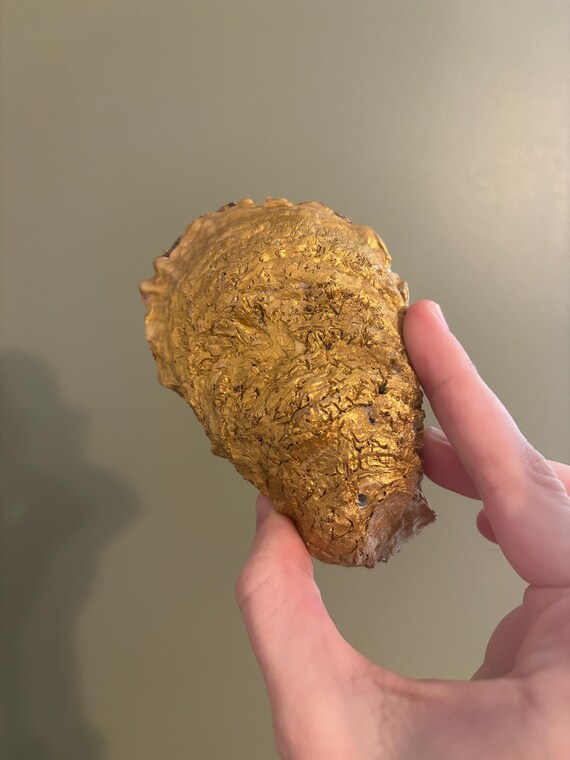 Gilded Oyster Shell Ring Dish - image 4