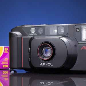 Working Minolta AF-DL - from 1990s - Twin Lens 35mm Point and Shoot film camera - tested - Camera Collector&#39;s gift + Kodak film + battery