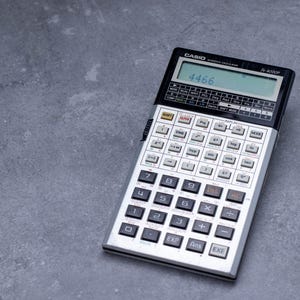 Vintage Casio fx-4000P Scientific Calculator - In Case – Programmable 1980s Retro Tech from Japan – Working - Scientific Nerd Gift