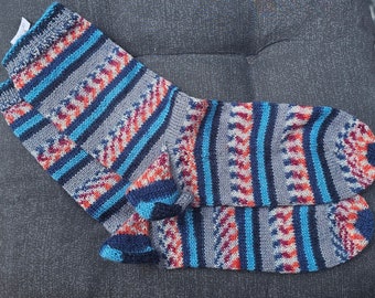 Socken handgestrickt, GRÖßE 40/41 Stricksocken , weiche Socken, strapazierfähig, Übergangssocken, Socken selbstgestrickt, Frühjahr,