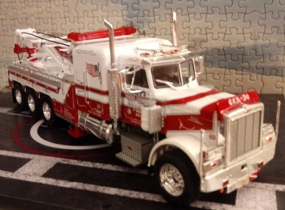 Camiones Americanos, Altaya Diecast, 1:43 Hermoso Camion Grua De