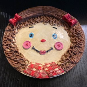 Doll face hand crafted small plate trinket dish display plaque.
