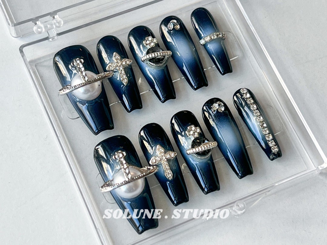 Vivienne Westwood Airbush Press on Nail Aurapress on Nail - Etsy