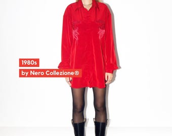 Blusa vintage de manga larga extragrande con bordado de dragón en rojo burdeos de los años 80 de Nero Collezione