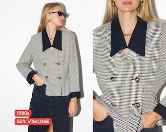 VINTAGE viscose blazer from 1980s in black and white houdstooth pattern | cropped woman’s blazer | oversize retro blazer fits XS to L