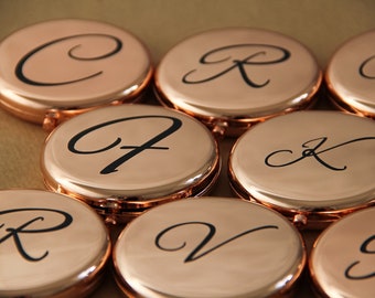 Personalised compact mirror | weddings, bridal party gifts, bridesmaids gifts, flower girl gifts