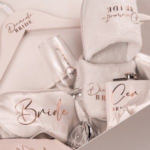 Bridal Party Gift Bundle | bridesmaid, flower girl, maid of honour, bridal party | box/bag