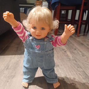 My Twinn poseable doll with blonde hair and blue eyes 1999