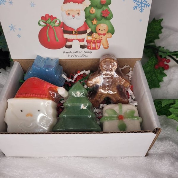 Christmas Soaps, Christmas Hand Soaps, Guest Soaps, Christmas Gift Set, Hostess Gift, Coworker Gift