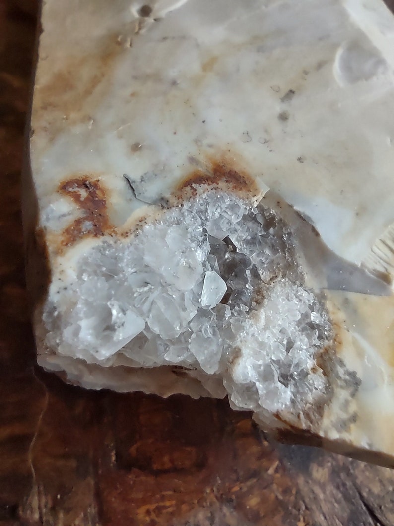 Ohio Flint From Nether's Farm With Quartz Crystals Etsy