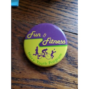Navy Youth Program Fun & Fitness Pinback Pin Button