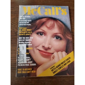 McCALL&#39;S Magazine February 1973 Vintage Womens FASHIONS & INTEREST STORIES