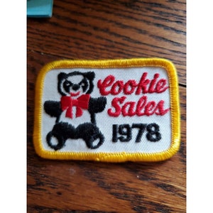 PATCH GSA Girl Scouts 1978 Cookie Sales Teddy Bear Black White Red Bow Panda