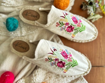 Mexican Mules, Embroidery Shoes, Cotton Canvas Slip-on, Durable Jute Sole, Gift for Her, Mother's Day, Handmade Shoes, Spanish Style.