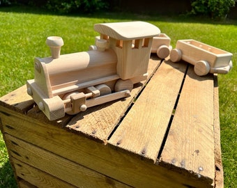 Train bois fait main nature avec 3 wagons