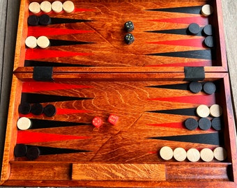 Set di backgammon pieghevole in legno fatto a mano