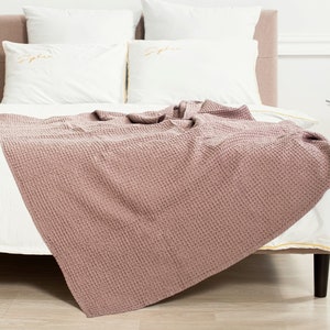 Linen waffle blanket, linen throw, linen blanket. Waffle linen blanket, linen throw blanket, waffle blanket queen, linen bedding throw queen