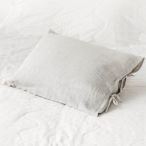 Linen pillowcase TIES Standard size. Linen standard pillow case with ties. Linen pillow shams, linen pillow cover ties.