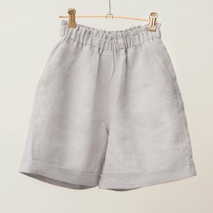 Women&#39;s Elastic Waist Linen Shorts with Ties. Linen summer shorts. Linen Shorts without Pockets. Beach Lounge Shorts