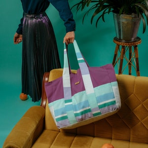 Electric Dreams oversize handbag, Oversize daily handbag, Daily bag for women, French style beach bag, Oversize bag with pockets, Travel bag image 1