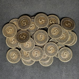 Gold metal coins, 25mm, of value 5 for board games, role playing games or magic theme