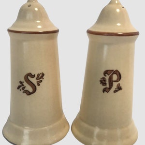 Vintage Pfaltzgraff Salt and Pepper Shakers