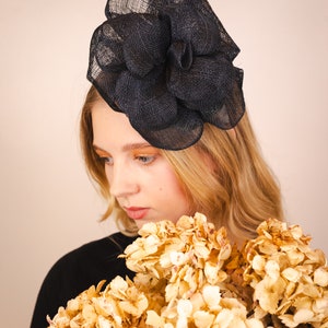 Grand bandeau à fleurs tendance : accessoire de cheveux de mariage, de bal de promo, de fête pour les invités du mariage image 6