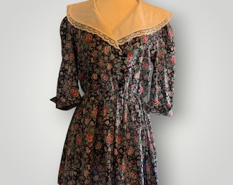 Women's Vintage 1980’s Cottagecore Floral Mini Dress