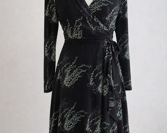 Vintage Women’s 1990’s Black Floral Wrap Dress