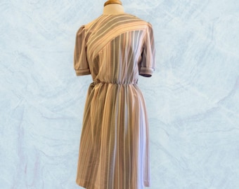 Women's Vintage 1970's Pastel Striped Dress