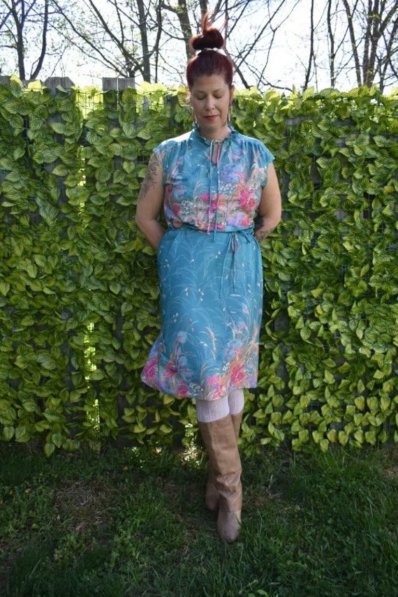 Vintage 60’s/70’s Teal Flower Print Day Dress