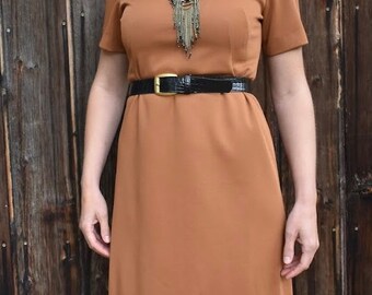 Women’s Vintage 1970’s Tan Mock Neck Dress