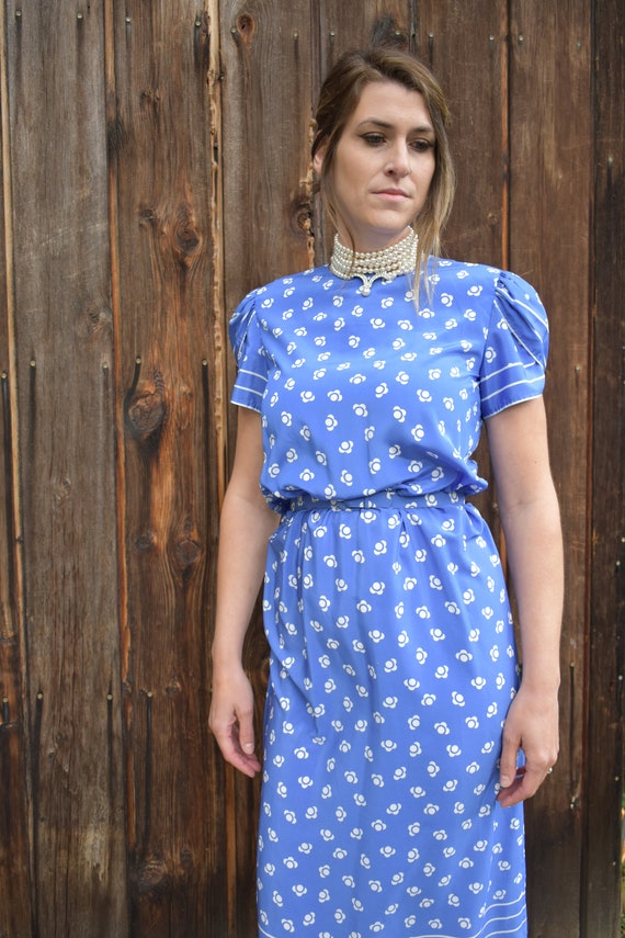 Vintage 1980’s Blue and White Geometric Print Dres