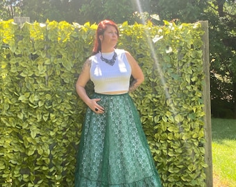 Vintage Women’s 1970’s Green Sheer Lace Skirt