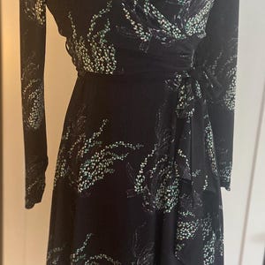 Vintage Women’s 1990’s Black Floral Wrap Dress