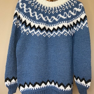 Tradycyjny sweter nordycki