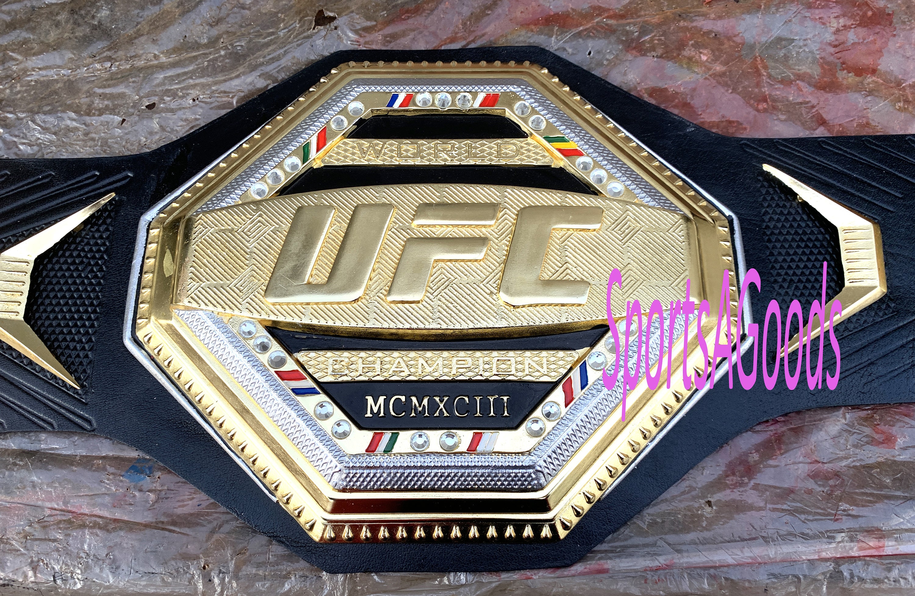 ufcベルト 種類 UFC チャンピオンベルト 子供用