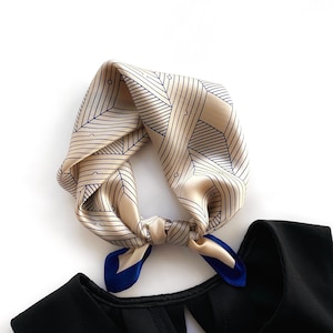 Schal aus 100% reiner Maulbeerseide, Bandana aus Rosegoldseide, quadratischer Seidenschal, Damen Seidenhalsschal, Halstuch, Kopfhaarschal wickeln